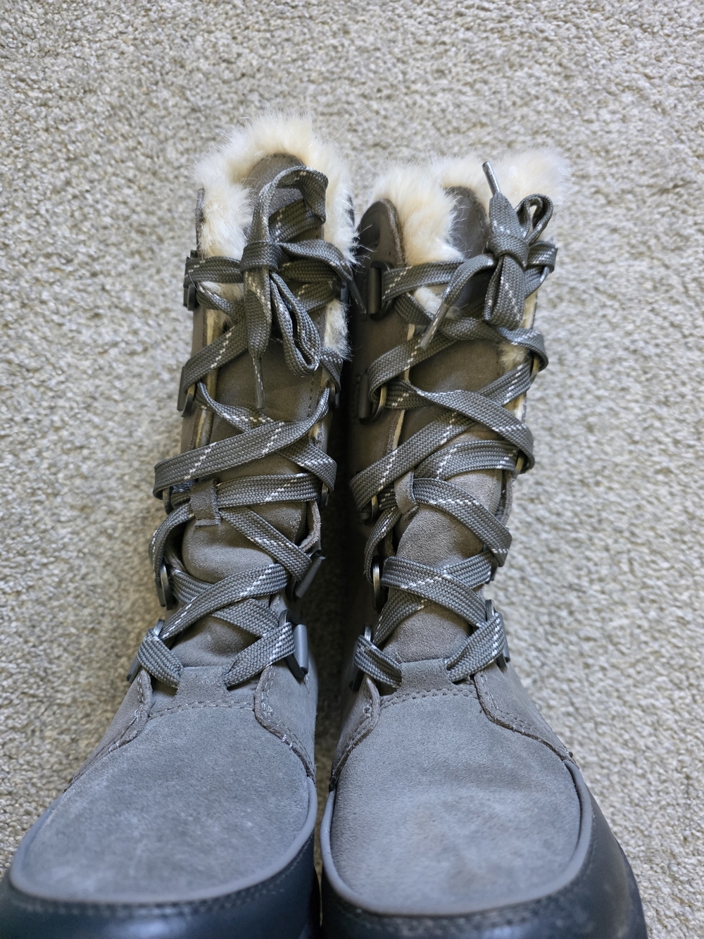 Sorel Gray Lace-Up Faux Fur Winter Boots with Lug Sole - Picture 3 of 7